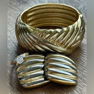 Vintage 80’s jewelry lot.Gold and gold and silver tone bangle, earrings and ring